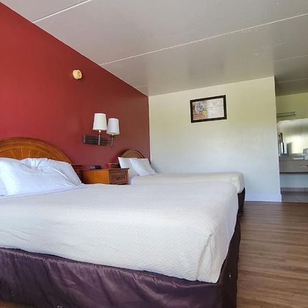 King'S Inn Motel Рединг Экстерьер фото