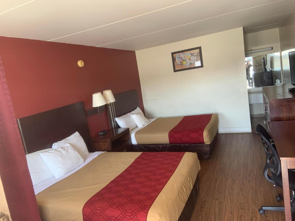 King'S Inn Motel Рединг Экстерьер фото