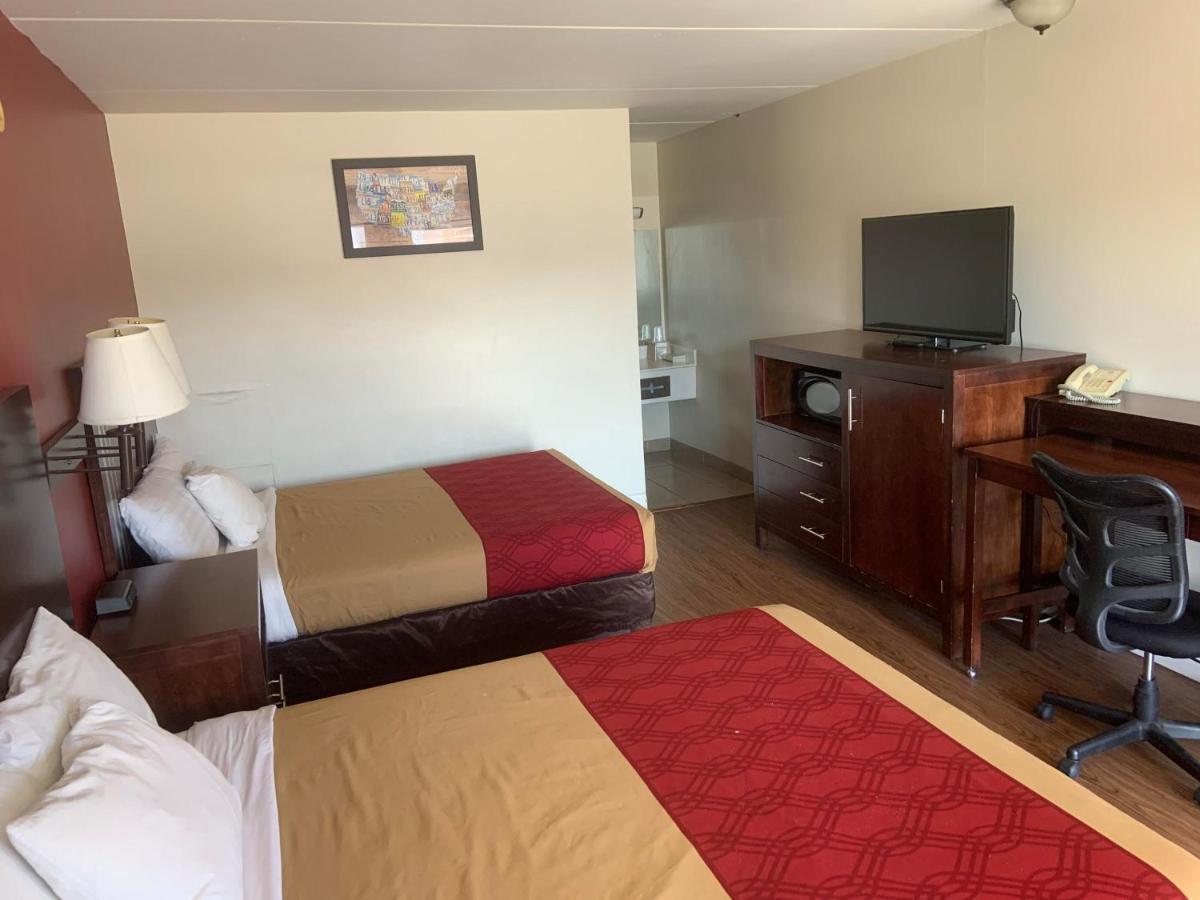 King'S Inn Motel Рединг Экстерьер фото