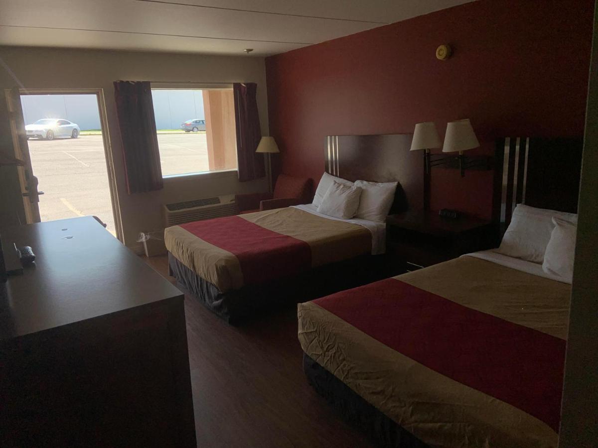 King'S Inn Motel Рединг Экстерьер фото